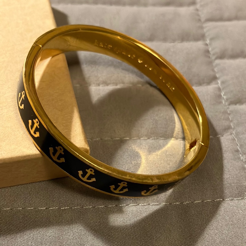 Anchor Bracelet